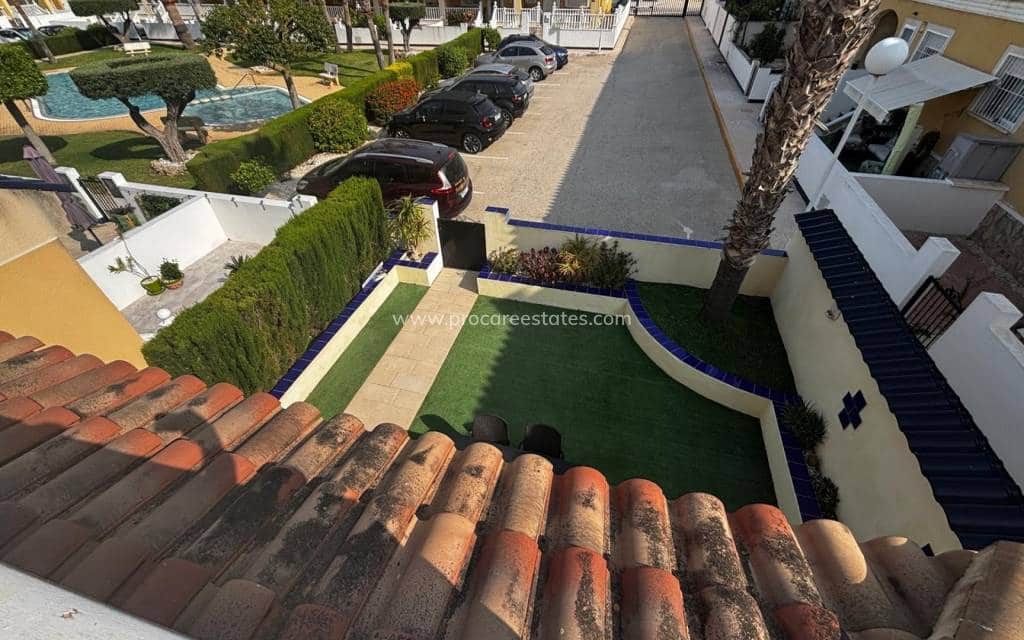 2 bedroom Townhouse for sale in Ciudad Quesada with pool - € 225,000 (Ref: 9211073)