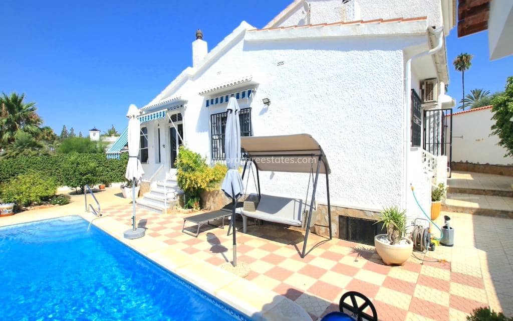 3 camera da letto Villa in vendita in Ciudad Quesada con piscina - 399.950 € (Rif: 9211078)