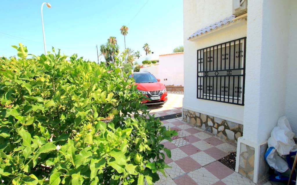 3 camera da letto Villa in vendita in Ciudad Quesada con piscina - 399.950 € (Rif: 9211078)