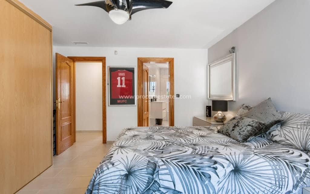 4 soverom Finca/Herregård til salgs i Catral med svømmebasseng - € 565 000 (Ref: 9211083)