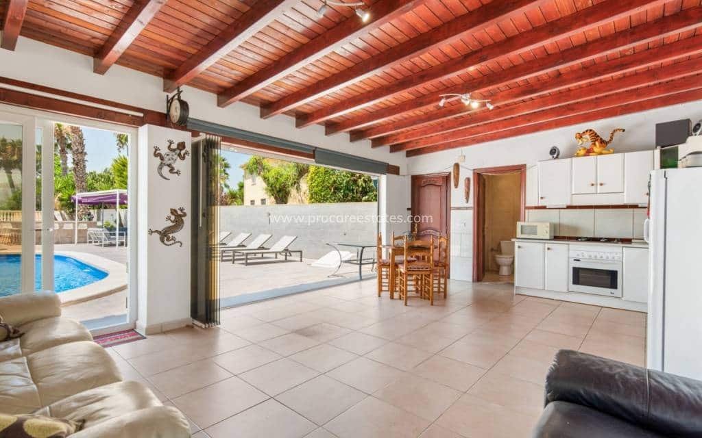 4 soverom Finca/Herregård til salgs i Catral med svømmebasseng - € 565 000 (Ref: 9211083)