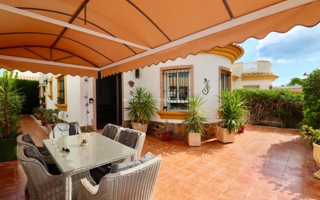 2 slaapkamer Villa te koop in El Raso, Guardamar del Segura met zwembad - € 225.000 (Ref: 9294141)