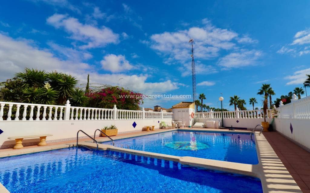 2 soverom Villa til salgs i El Raso med svømmebasseng - € 225 000 (Ref: 9294141)