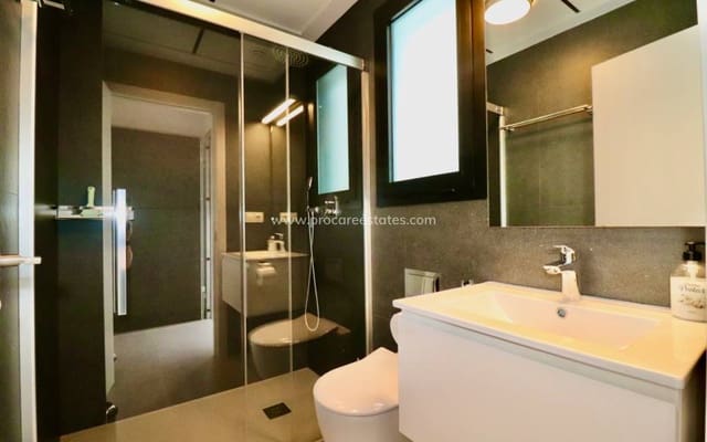 3 sypialnia Apartament na sprzedaż w Las Viñas, Guardamar del Segura z basenem garażem - 375 000 € (Ref: 9356966)