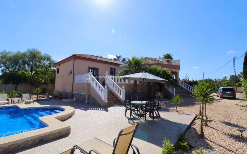 4 chambre Finca/Maison de Campagne à vendre à Catral avec piscine garage - 459 000 € (Ref: 9360905)