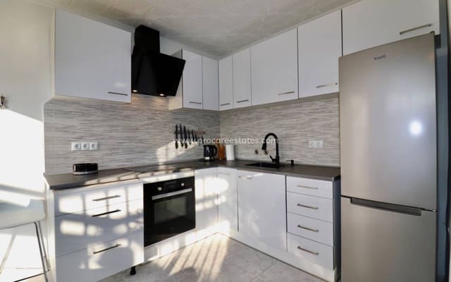 2 soverom Hus til salgs i El Chaparral, Torrevieja med svømmebasseng - € 104 950 (Ref: 9449916)