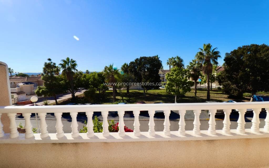 3 chambre Maison de Ville à vendre à Dona Pepa avec piscine - 249 950 € (Ref: 9500751)