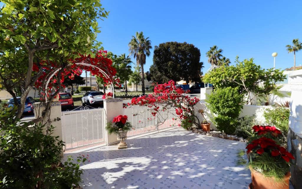 3 chambre Maison de Ville à vendre à Dona Pepa avec piscine - 249 950 € (Ref: 9500751)