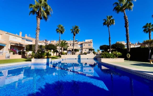 3 chambre Maison de Ville à vendre à Doña Pepa, Rojales avec piscine - 249 950 € (Ref: 9500751)