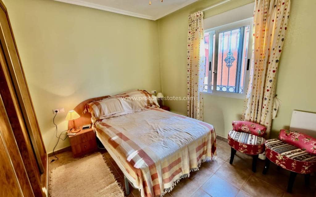 2 bedroom Villa for sale in El Raso with pool - € 199,995 (Ref: 9503036)