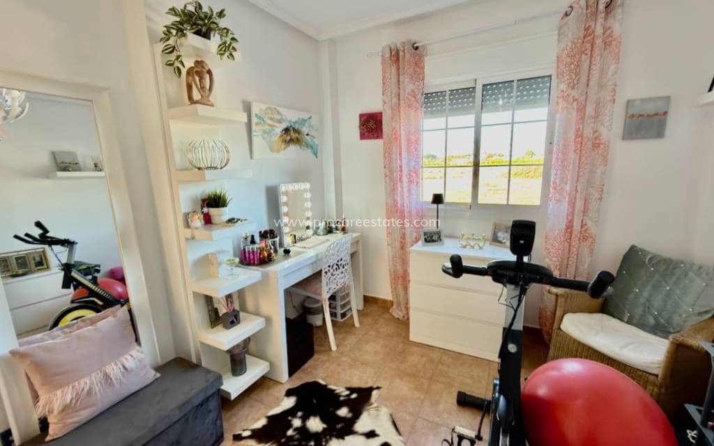 3 bedroom Villa for sale in El Raso - € 325,000 (Ref: 9503037)