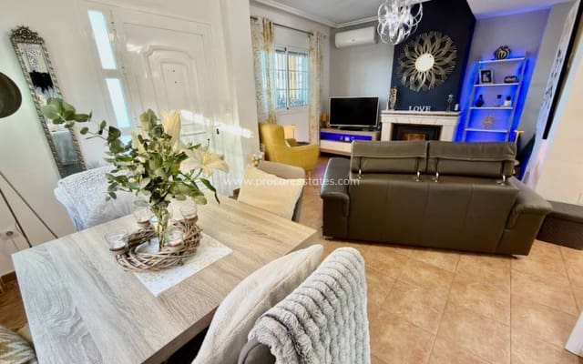 3 bedroom Villa for sale in El Raso, Guardamar del Segura - € 325,000 (Ref: 9503037)