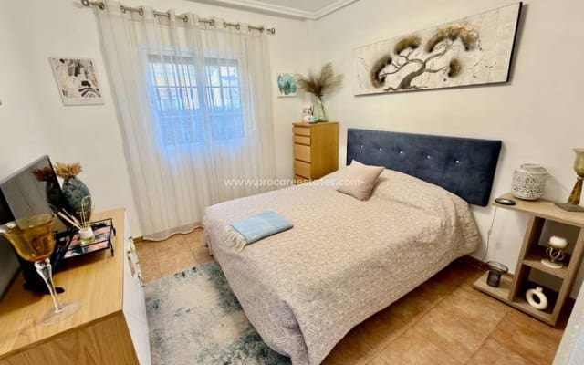 3 bedroom Villa for sale in El Raso, Guardamar del Segura - € 325,000 (Ref: 9503037)