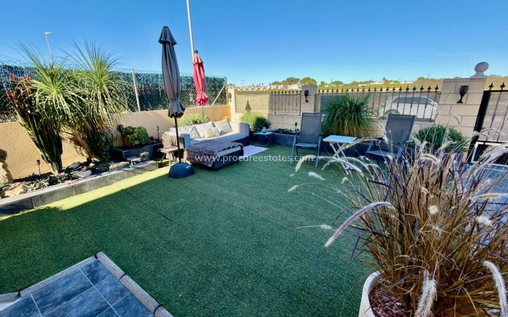 3 bedroom Villa for sale in El Raso - € 325,000 (Ref: 9503037)