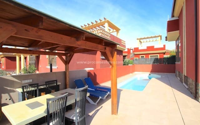 6 bedroom Villa for sale in Lo Crispin, Algorfa with pool - € 395,000 (Ref: 9503039)