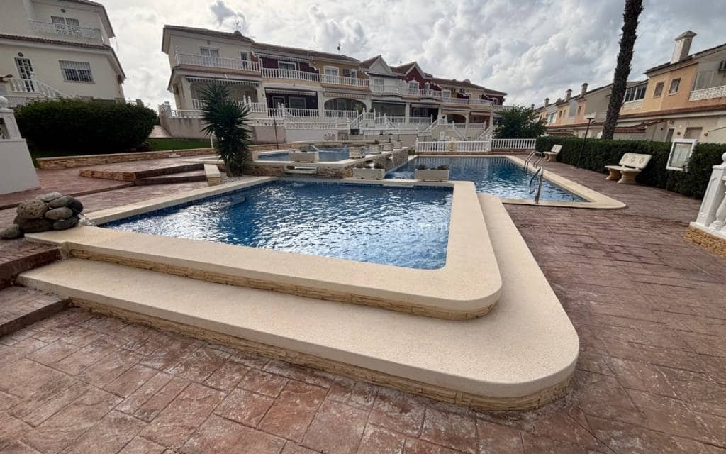 2 camera da letto Casa in vendita in Monte Azul con piscina - 189.995 € (Rif: 9503040)