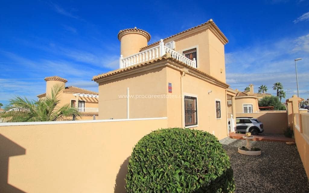 4 bedroom Villa for sale in Benijofar - € 365,000 (Ref: 9503041)