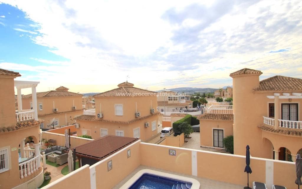 4 bedroom Villa for sale in Benijofar - € 365,000 (Ref: 9503041)