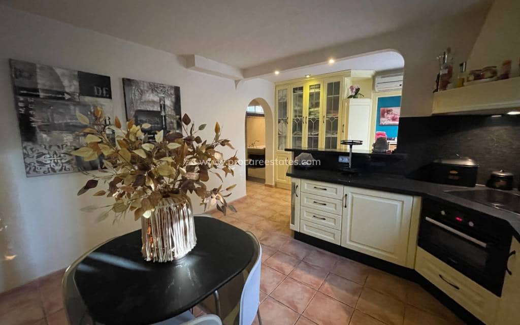 5 camera da letto Villa in vendita in Benimar con piscina - 498.000 € (Rif: 9503042)