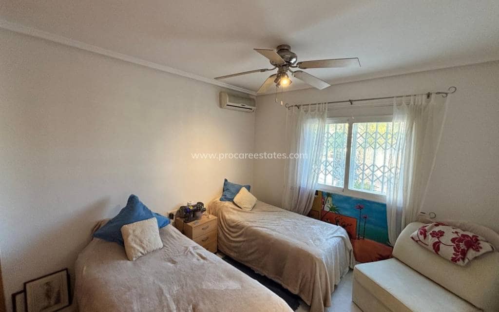 5 bedroom Villa for sale in Ciudad Quesada with pool - € 595,000 (Ref: 9503044)