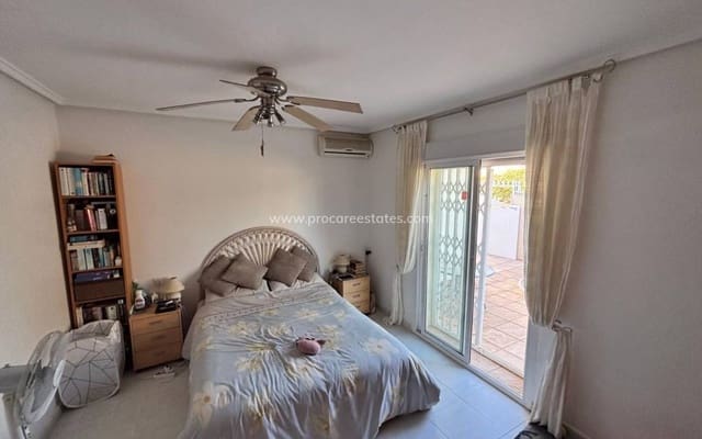 5 bedroom Villa for sale in Ciudad Quesada, Rojales with pool - € 595,000 (Ref: 9503044)