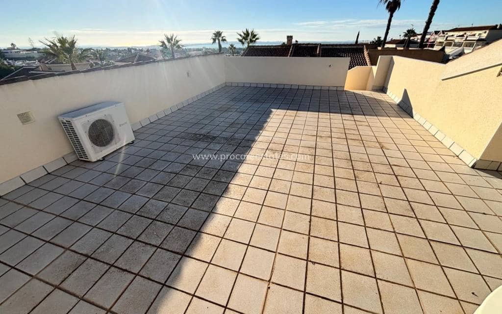 5 bedroom Villa for sale in Ciudad Quesada with pool - € 595,000 (Ref: 9503044)