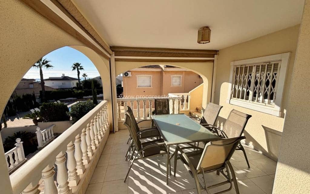 5 bedroom Villa for sale in Ciudad Quesada with pool - € 595,000 (Ref: 9503044)