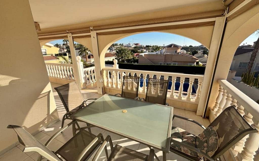 5 bedroom Villa for sale in Ciudad Quesada with pool - € 595,000 (Ref: 9503044)