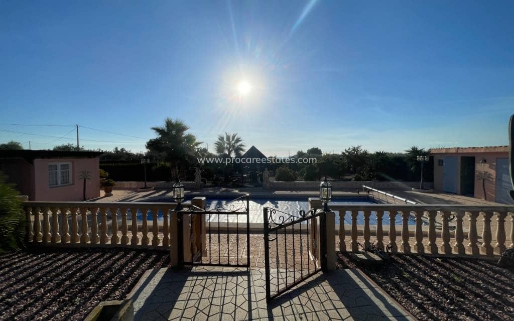 3 soverom Finca/Herregård til salgs i Crevillente / Crevillent med svømmebasseng - € 350 000 (Ref: 9503046)