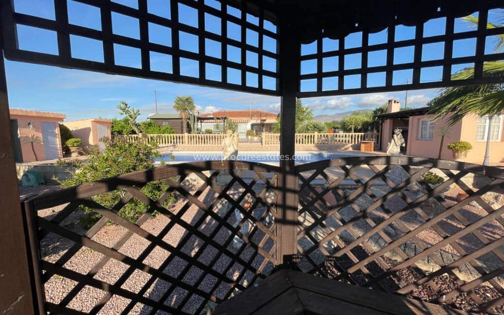 3 soverom Finca/Herregård til salgs i Crevillente / Crevillent med svømmebasseng - € 350 000 (Ref: 9503046)