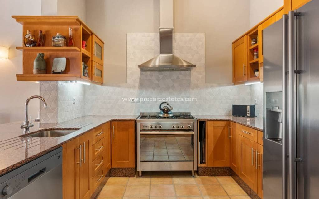 7 sypialnia Finka/Dom wiejski na sprzedaż w Catral z basenem - 975 000 € (Ref: 9503048)