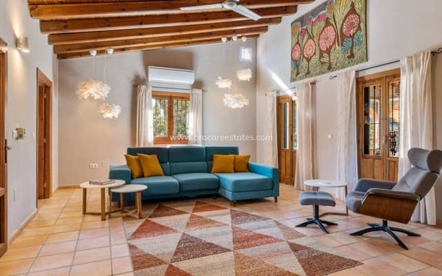 7 sypialnia Finka/Dom wiejski na sprzedaż w Catral z basenem - 975 000 € (Ref: 9503048)