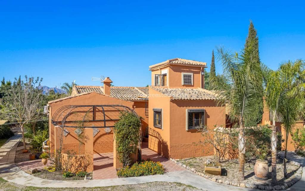 7 sypialnia Finka/Dom wiejski na sprzedaż w Catral z basenem - 975 000 € (Ref: 9503048)