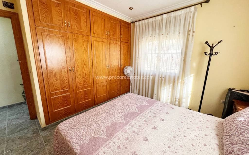 4 slaapkamer Villa te koop in La Romana met zwembad - € 320.000 (Ref: 9503050)