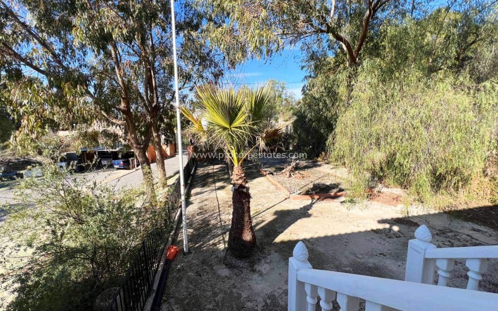 4 slaapkamer Villa te koop in La Romana met zwembad - € 320.000 (Ref: 9503050)