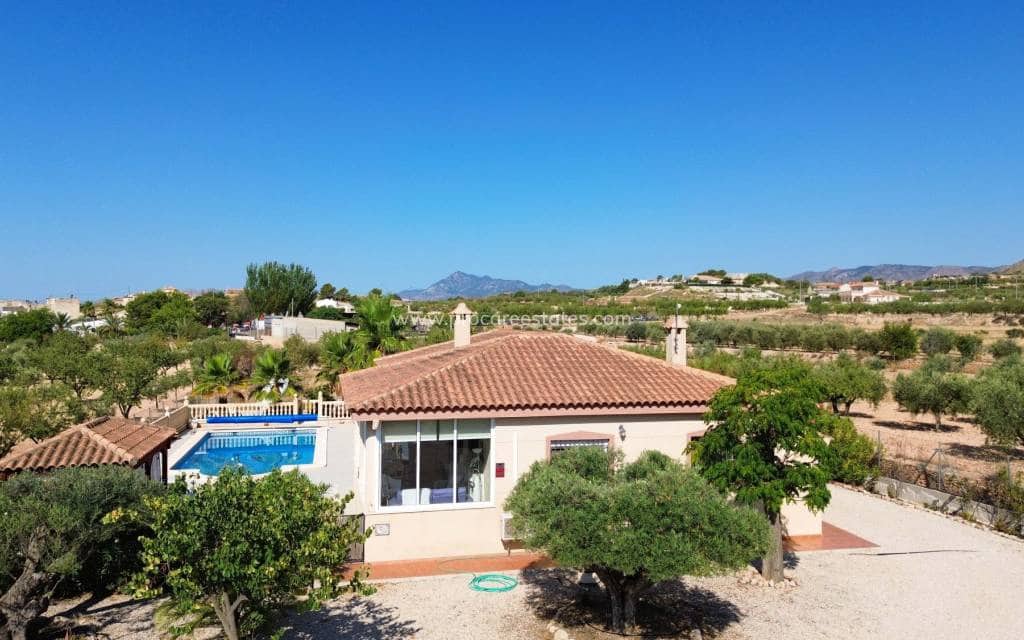 3 bedroom Villa for sale in Macisvenda with pool - € 295,000 (Ref: 9503052)