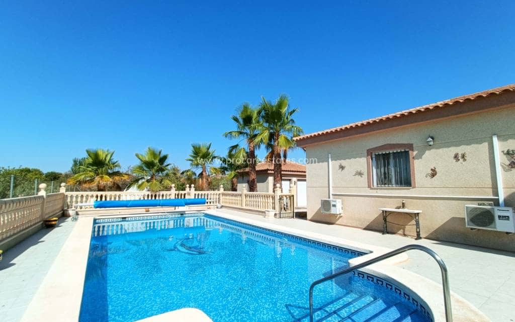 3 bedroom Villa for sale in Macisvenda with pool - € 295,000 (Ref: 9503052)