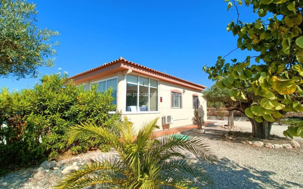 3 bedroom Villa for sale in Macisvenda with pool - € 295,000 (Ref: 9503052)