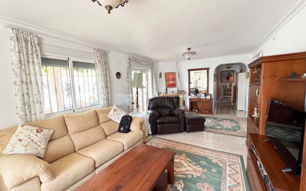 3 bedroom Villa for sale in Macisvenda with pool - € 295,000 (Ref: 9503052)