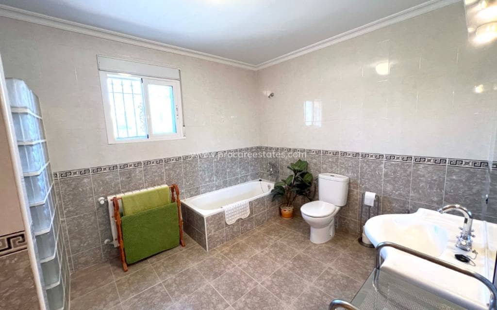 3 bedroom Villa for sale in Macisvenda with pool - € 295,000 (Ref: 9503052)