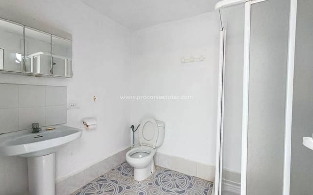 Chalet de 3 habitaciones en Albatera en venta con piscina - 259.950 € (Ref: 9503053)