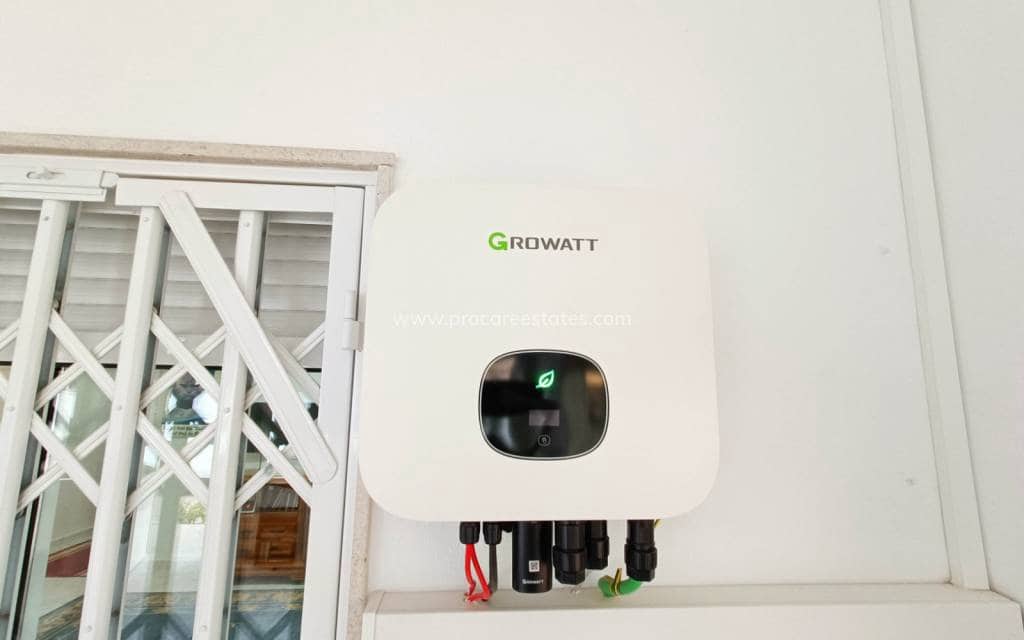 Chalet de 3 habitaciones en Albatera en venta con piscina - 259.950 € (Ref: 9503053)