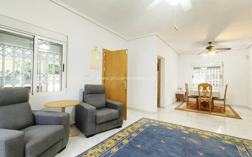 Chalet de 3 habitaciones en Albatera en venta con piscina - 259.950 € (Ref: 9503053)