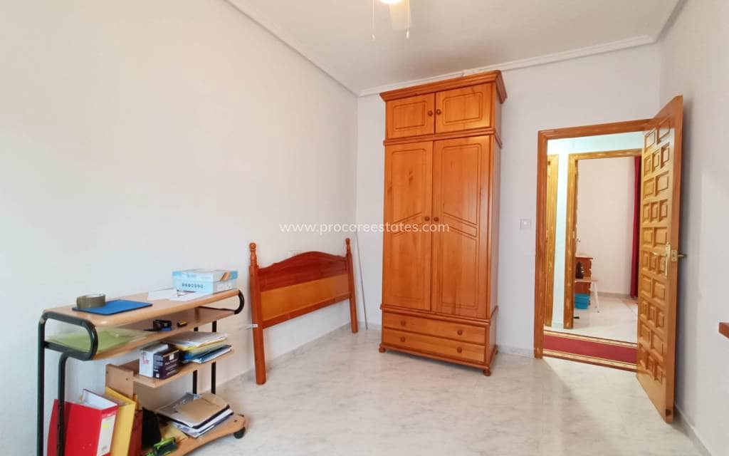 Chalet de 3 habitaciones en Albatera en venta con piscina - 259.950 € (Ref: 9503053)