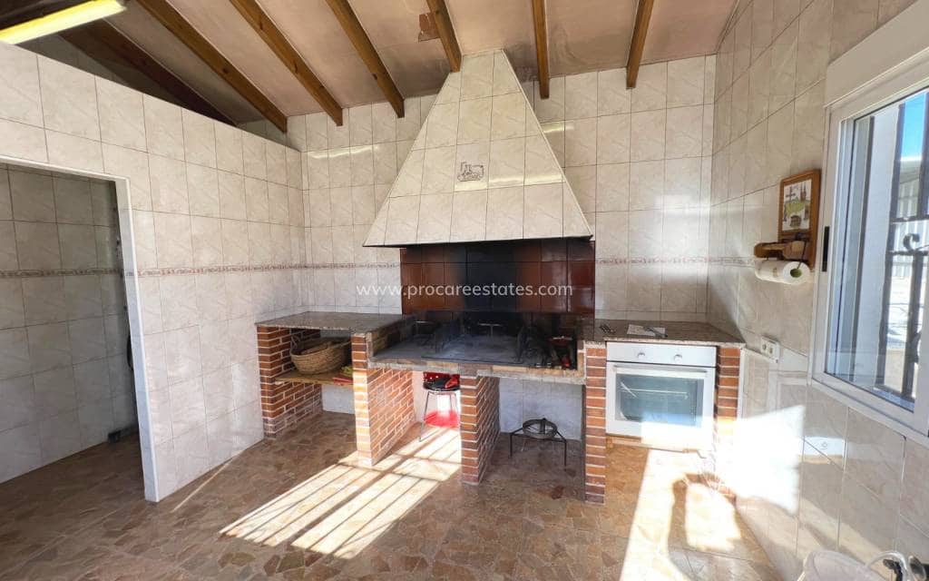 6 bedroom Villa for sale in Hondon de los Frailes with pool - € 280,000 (Ref: 9503054)