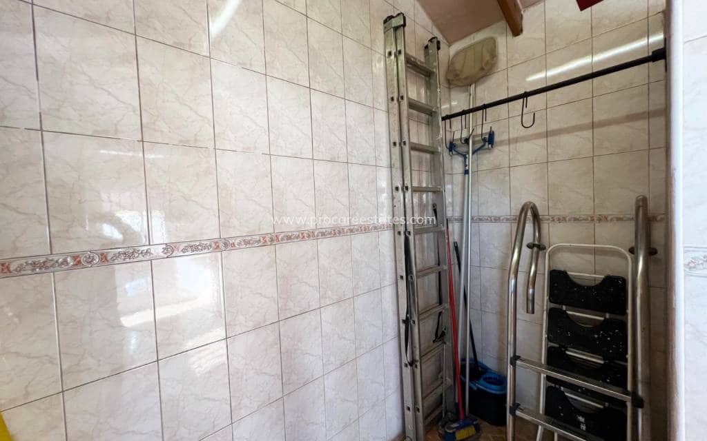 6 bedroom Villa for sale in Hondon de los Frailes with pool - € 280,000 (Ref: 9503054)