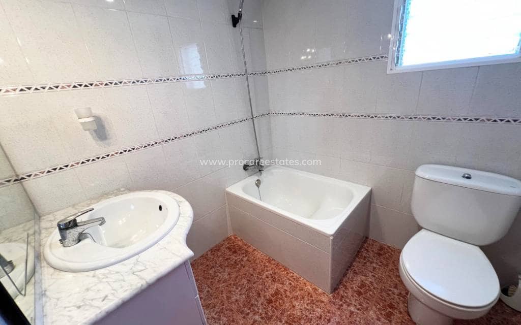 6 bedroom Villa for sale in Hondon de los Frailes with pool - € 280,000 (Ref: 9503054)