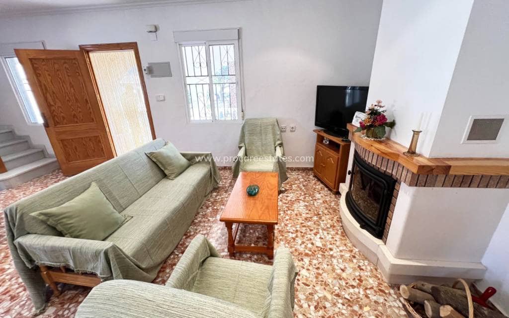 6 bedroom Villa for sale in Hondon de los Frailes with pool - € 280,000 (Ref: 9503054)