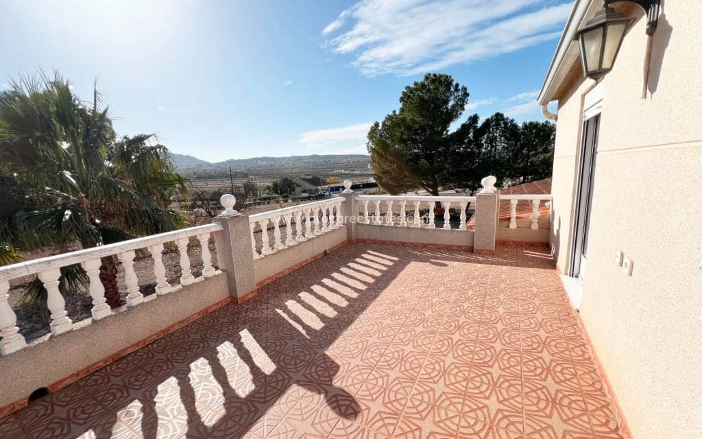 6 bedroom Villa for sale in Hondon de los Frailes with pool - € 280,000 (Ref: 9503054)