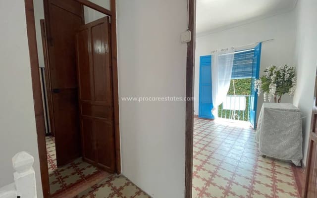 5 makuuhuone Omakotitalo myytävänä paikassa Rojales - 231 000 € (Ref: 9503055)